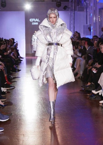 艾莱依登上巴黎时装周 国内首现时尚博主2.0？
