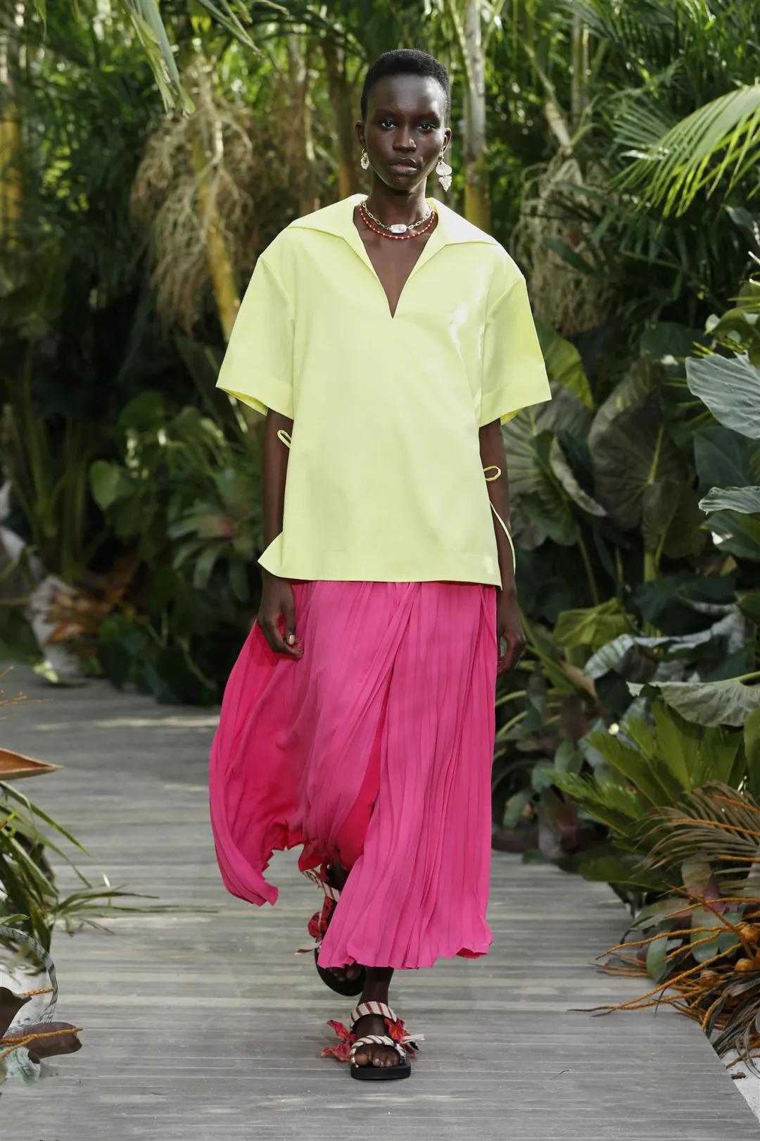 资讯时尚杂志-服装设计网站-服装设计师-服装流行趋势-东纺服装人才网