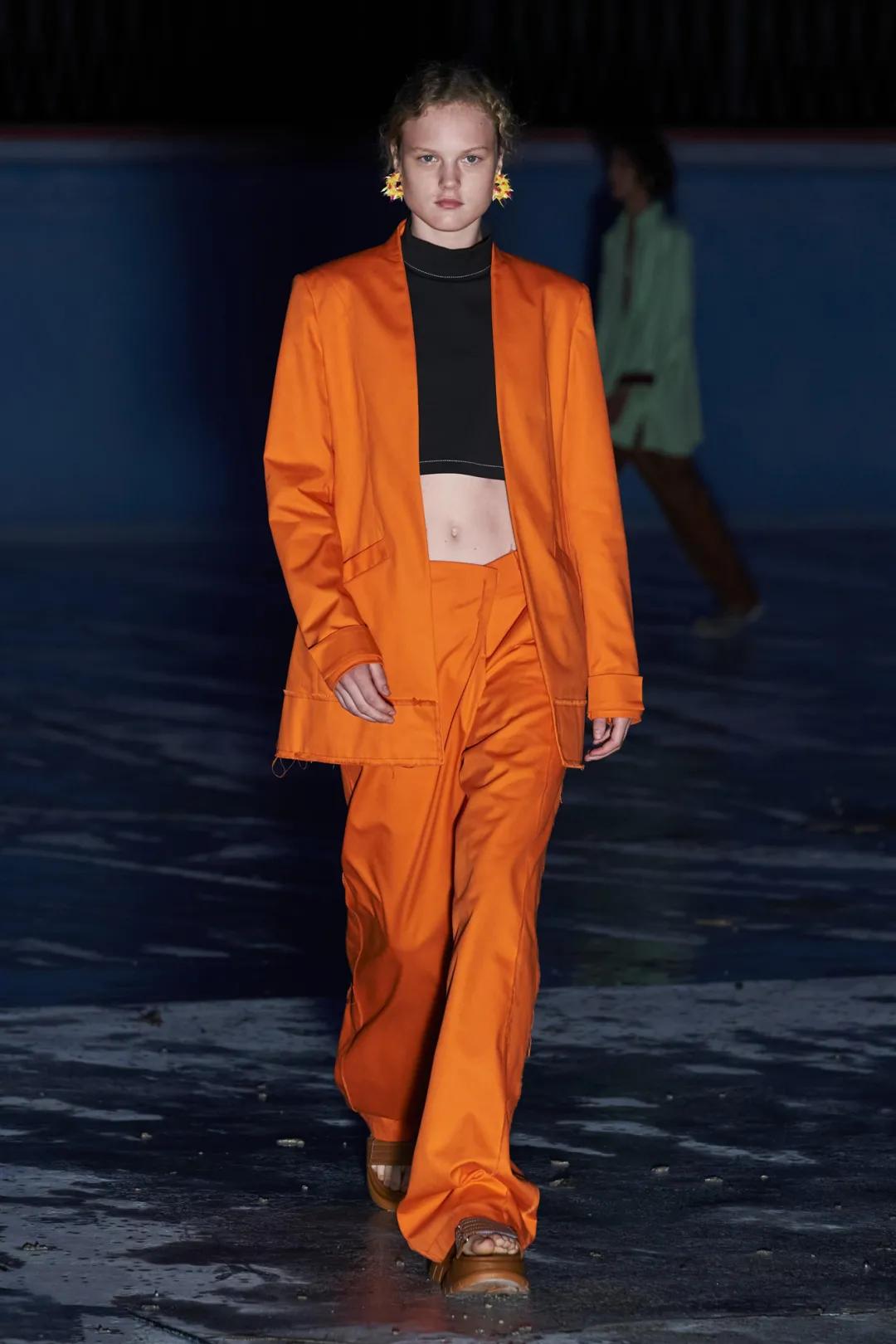 资讯时尚杂志-服装设计网站-服装设计师-服装流行趋势-东纺服装人才网